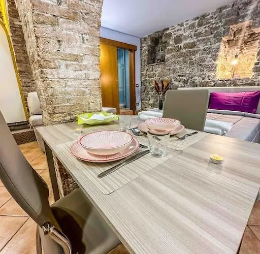 Centro Storico La Casa Di Pietra Appartamento